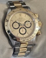 Rolex Daytona Cosmograph Yellow Gold Champagne Dial 16523 Replica - Image 2