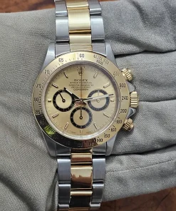 Rolex Daytona Cosmograph Yellow Gold Champagne Dial 16523 Replica