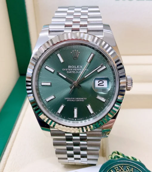  imageye___-_Rolex-replica-datejust-126234-mint-green-41mm2-1597x2048 Datejust 41 Mint Green Dial Replica