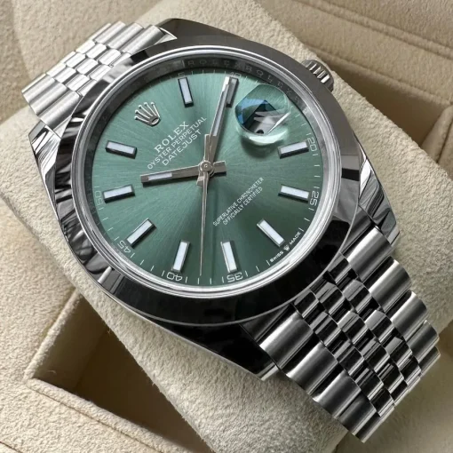  imageye___-_a9117c4c-3a13-46ef-97ae-fb1b835448f8 Datejust 41 Mint Green Dial Replica